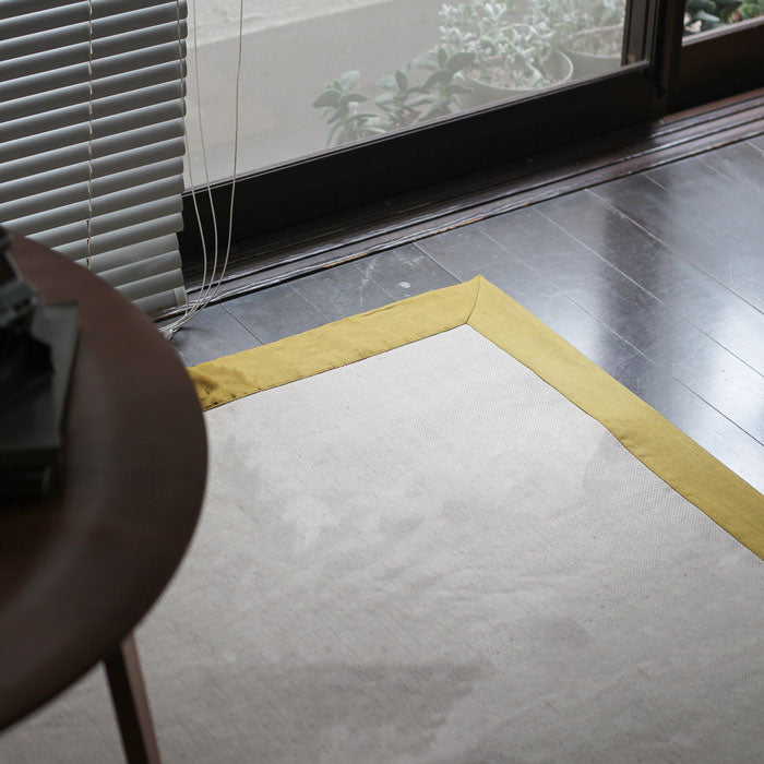 Olika LINEN FRAME RUG 90×130
