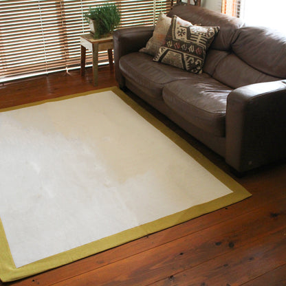 Olika LINEN FRAME RUG 140×200
