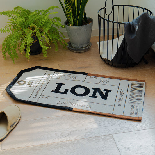 BAGGAGE TAG RUG
