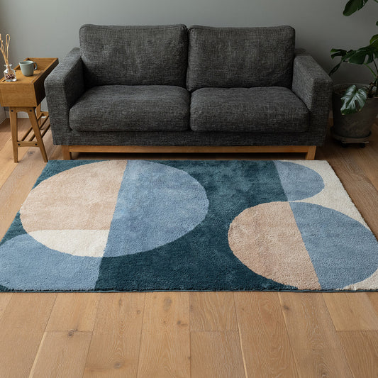 GEOMETRIC HOOK RUG 130×190