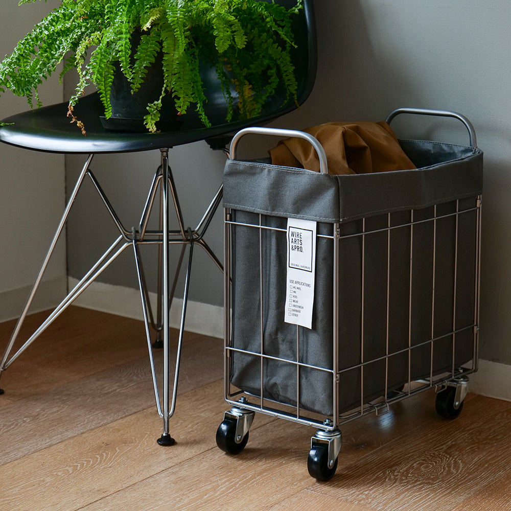 WIRE ARTS ＆ PRO.FOLDING laundry SQUARE BASKET WITH CASTER_28L – BRID
