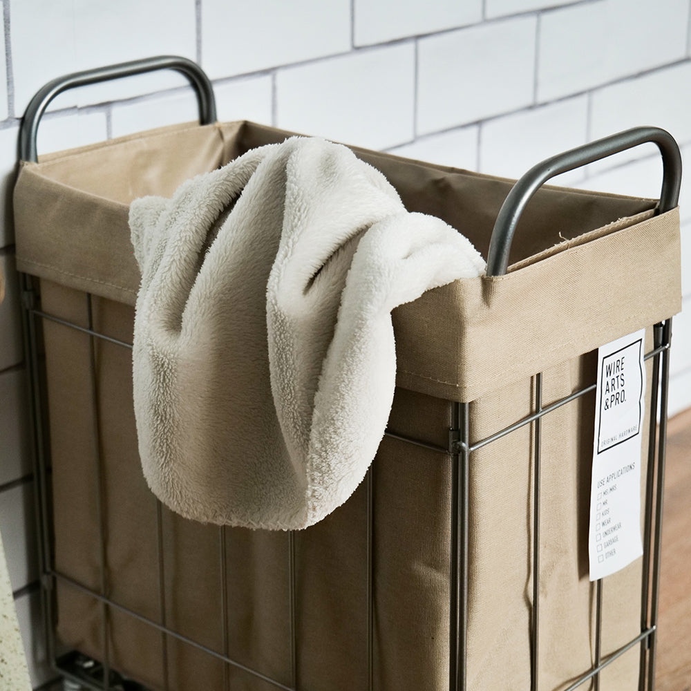 WIRE ARTS ＆ PRO.FOLDING laundry SQUARE BASKET WITH CASTER_28L