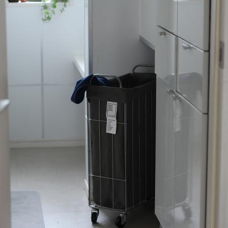 WIRE ARTS ＆ PRO.FOLDING laundry SQUARE BASKET WITH CASTER_40L/SLIM